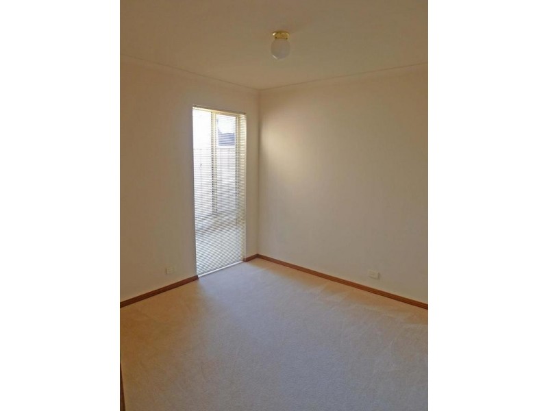 18/1 Island Way, Seaford SA 5169