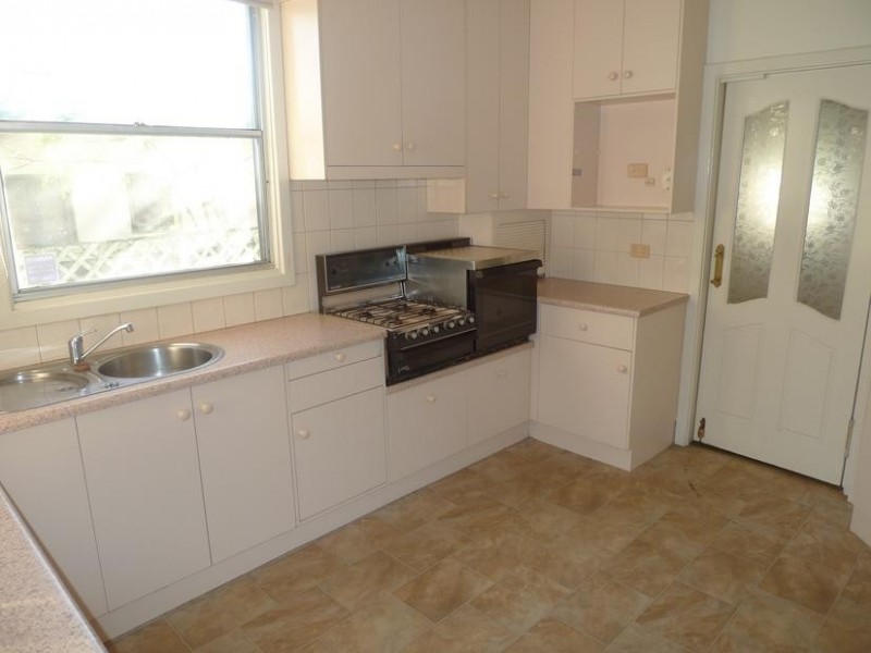 7 Bradman Street, Sturt SA 5047