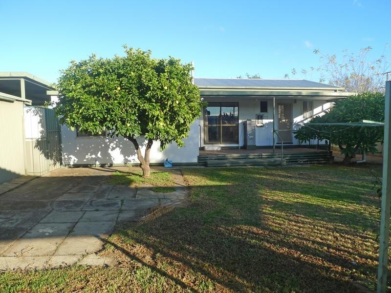 7 Bradman Street, Sturt SA 5047