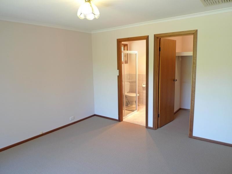 3 Ursula Court, Aberfoyle Park SA 5159