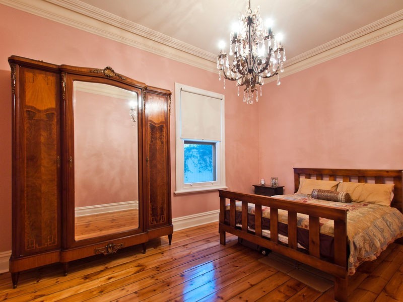 4 North Parade, Torrensville SA 5031