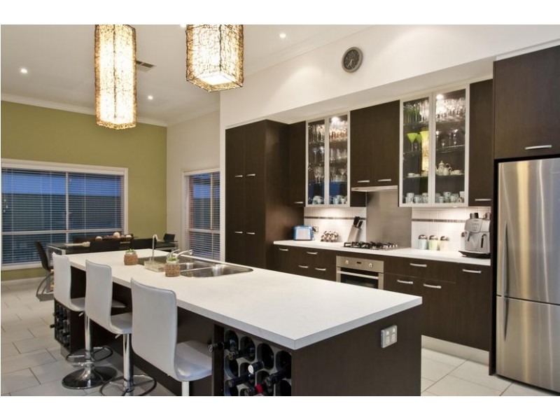 78 Elizabeth Crescent, Hallett Cove SA 5158