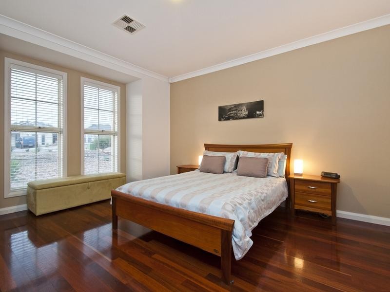 78 Elizabeth Crescent, Hallett Cove SA 5158