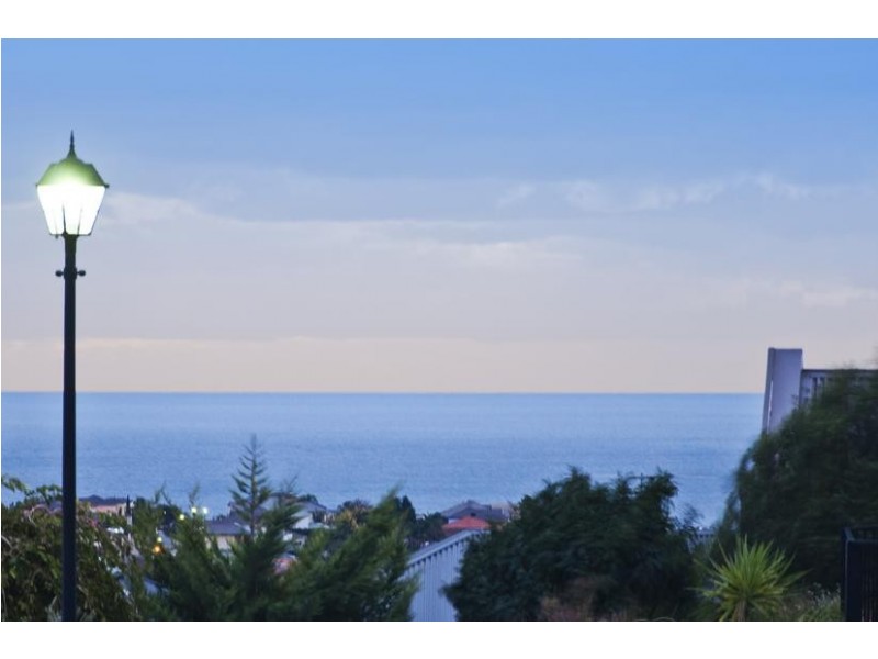 78 Elizabeth Crescent, Hallett Cove SA 5158
