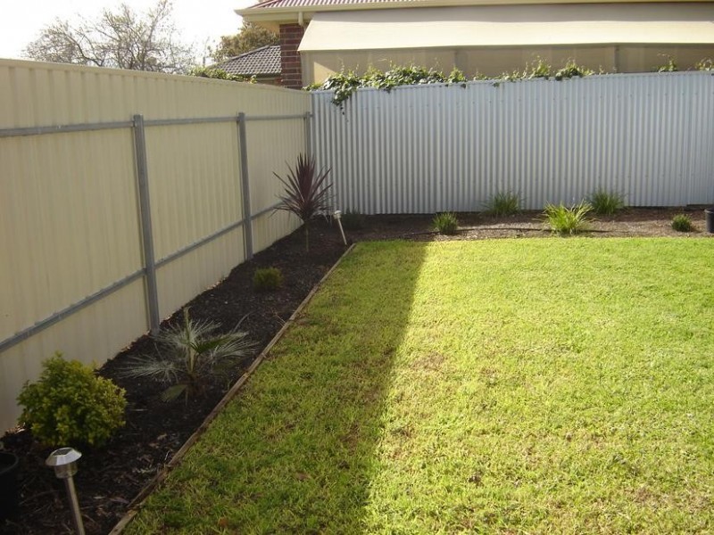 1A Bradman Street, Sturt SA 5047