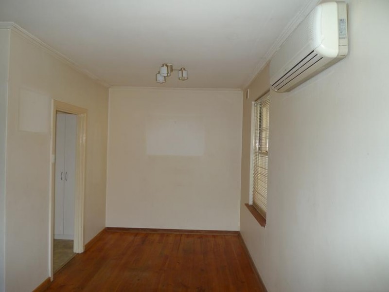 33 Ballara Avenue, Warradale SA 5046