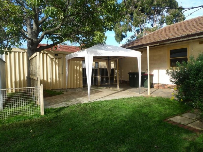 33 Ballara Avenue, Warradale SA 5046