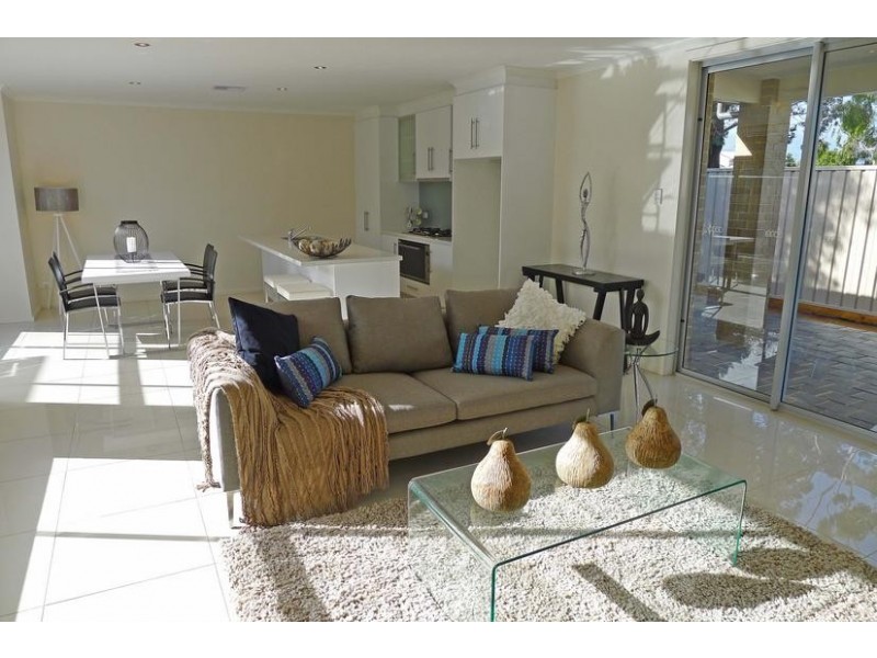 25 Paringa Avenue, Somerton Park SA 5044