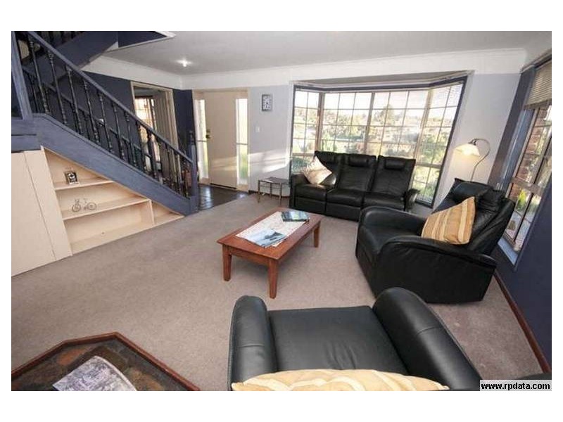 5 Challenger Court, Happy Valley SA 5159
