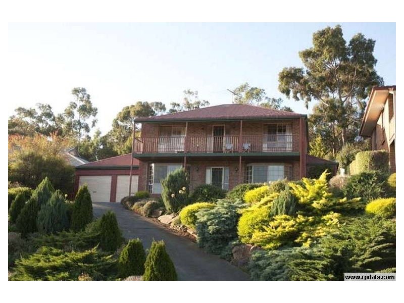 5 Challenger Court, Happy Valley SA 5159