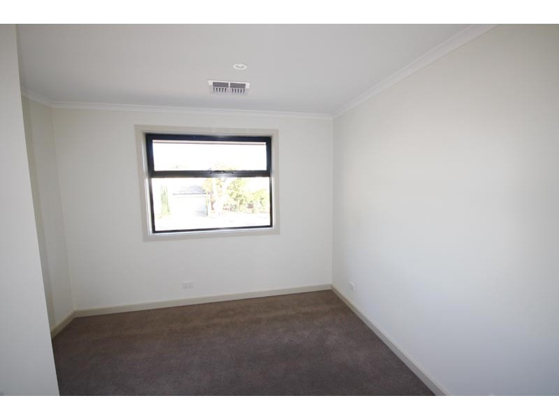 9 Trott Grove, Oaklands Park SA 5046