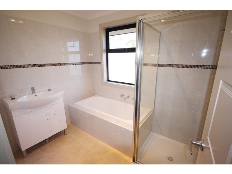 9 Trott Grove, Oaklands Park SA 5046