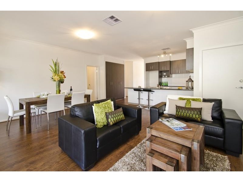 4, 4a, 4b Brenda Street, Mitchell Park SA 5043