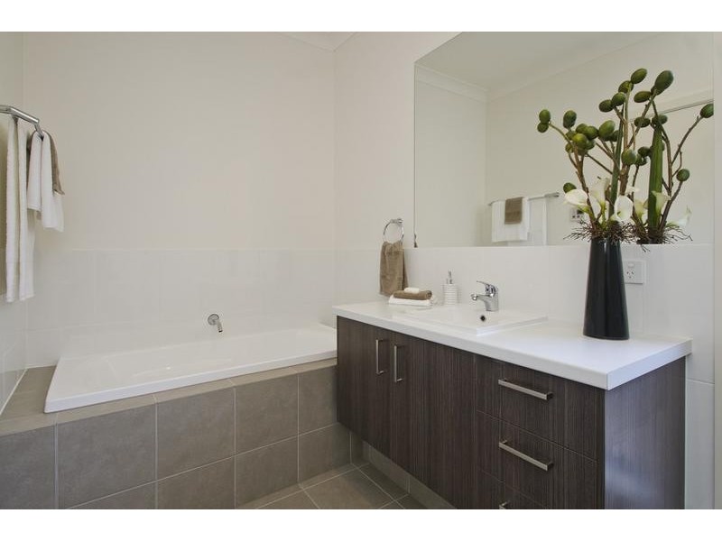 4, 4a, 4b Brenda Street, Mitchell Park SA 5043