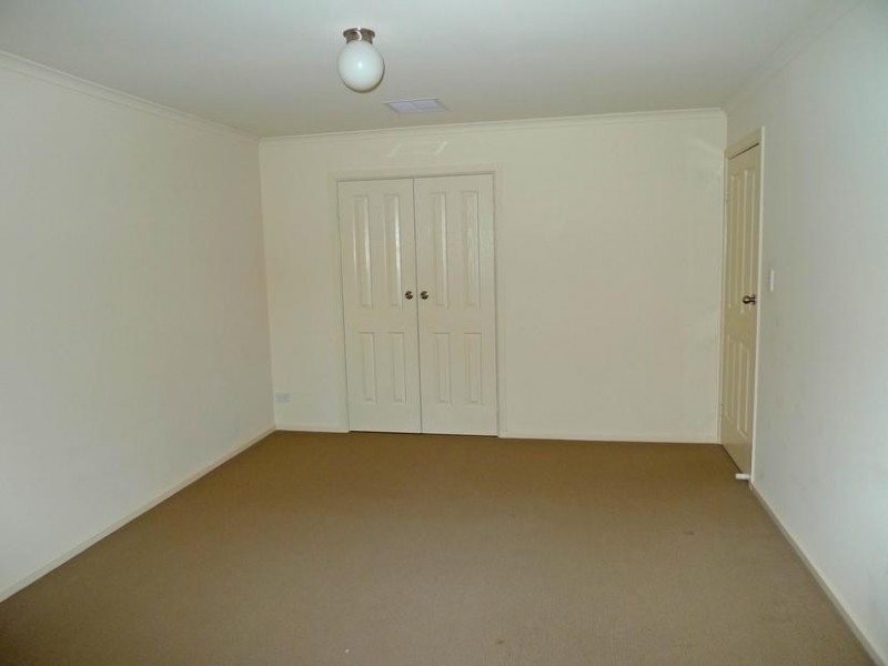 25 Moreland Avenue, Mitchell Park SA 5043