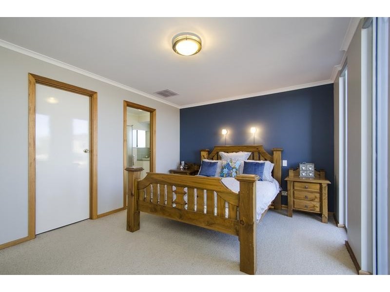 40 Lighthouse Drive, Hallett Cove SA 5158