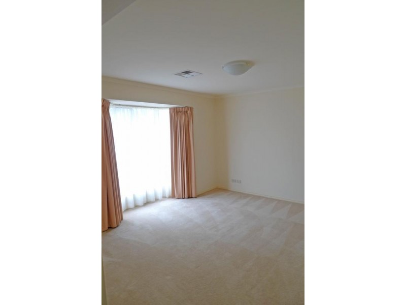 28 Alderman Avenue, Seacombe Gardens SA 5047