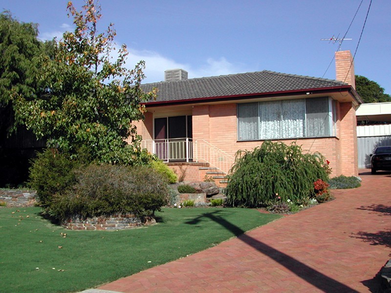 20 Aaron Avenue, Darlington SA 5047