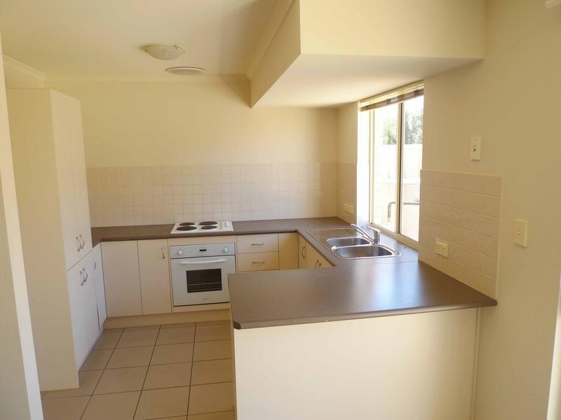 7/1 Church Crescent, Marion SA 5043