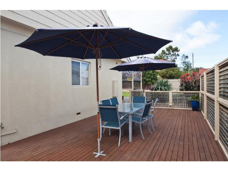 4 Bothwell Avenue, Seacliff Park SA 5049