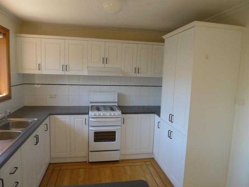 4/2 Avalon Road, Marion SA 5043