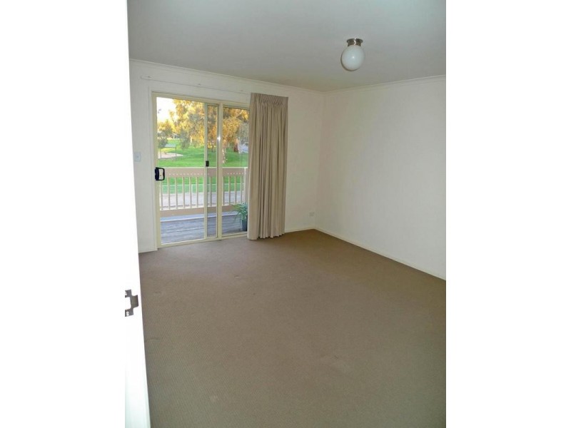 27 Moreland Avenue, Mitchell Park SA 5043