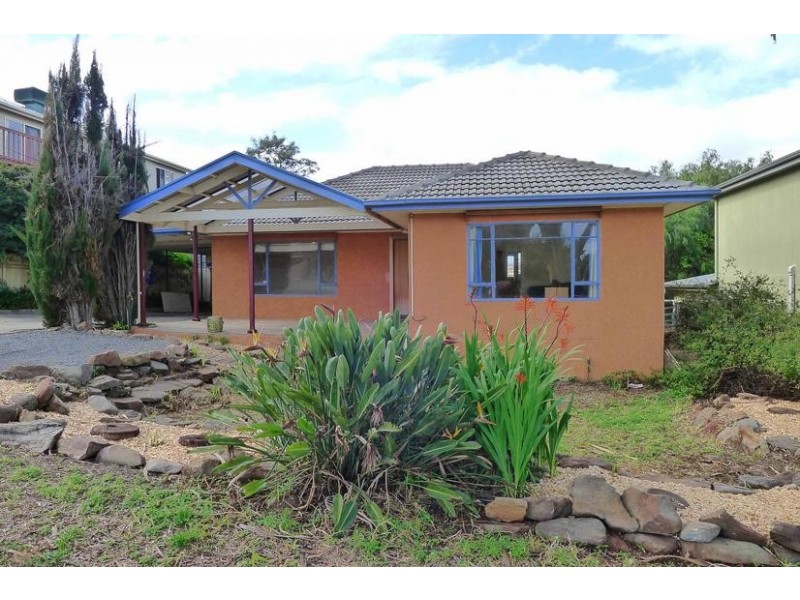 4 Passmore Avenue, Port Noarlunga SA 5167