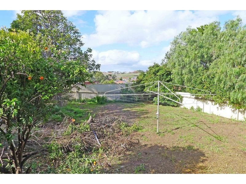 4 Passmore Avenue, Port Noarlunga SA 5167