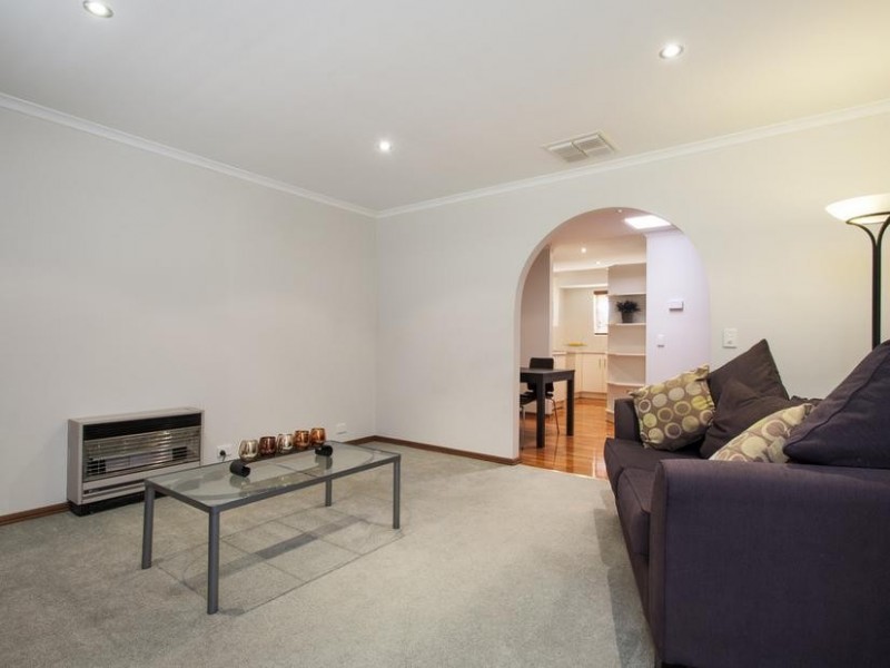 3/8 Gilbertson Road, Seacliff Park SA 5049