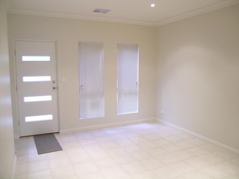 2B Raggatt Crescent, Mitchell Park SA 5043