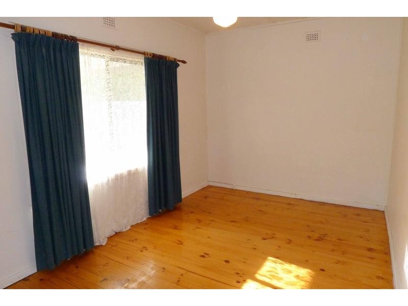 6 Embert Street, Sturt SA 5047