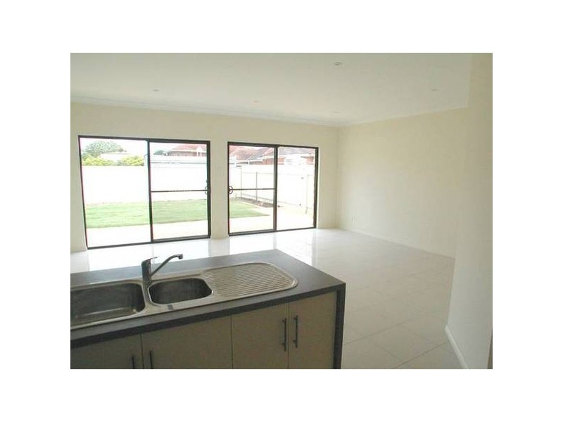 19 Barry Road, Oaklands Park SA 5046