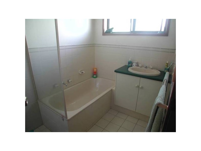 24 Mawson Circuit, Woodcroft SA 5162