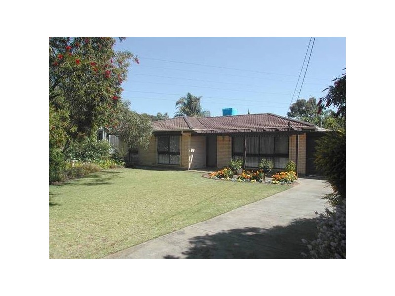 18 Dew Street, Aberfoyle Park SA 5159