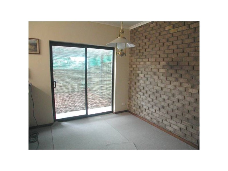 23/2a Karu Crescent, Mitchell Park SA 5043
