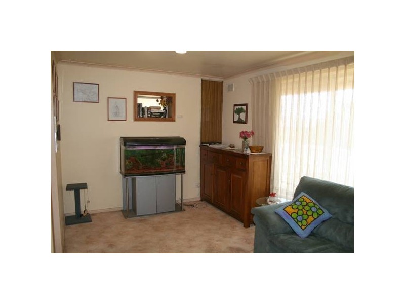 37 Dominic Crescent, Morphett Vale SA 5162