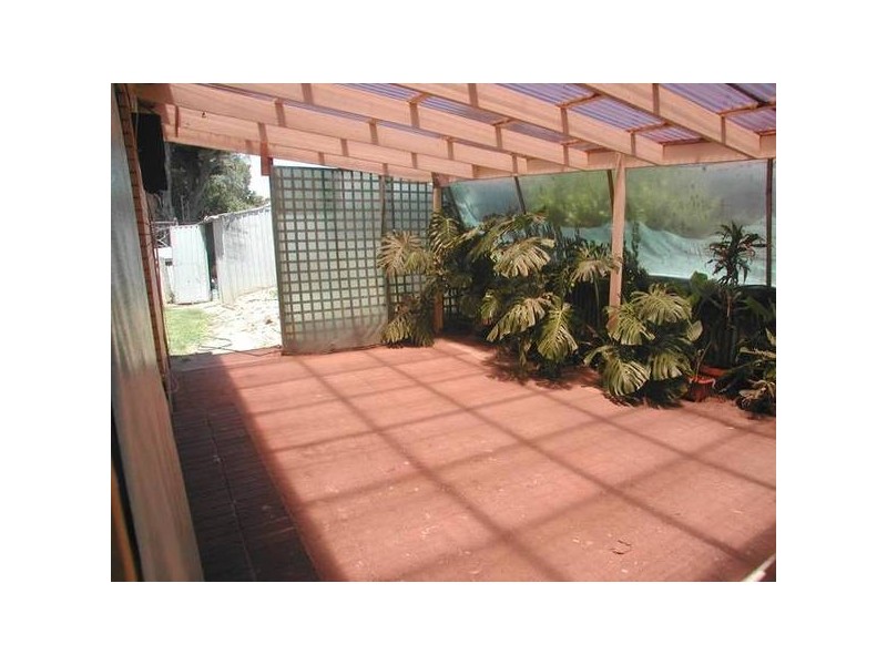 1 Woodmere Avenue, Mitchell Park SA 5043