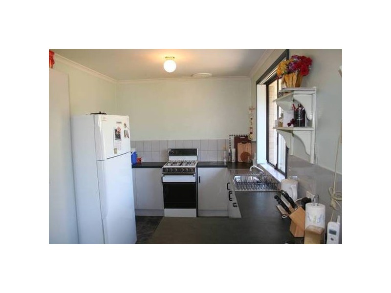 4 Cass Court, Woodcroft SA 5162