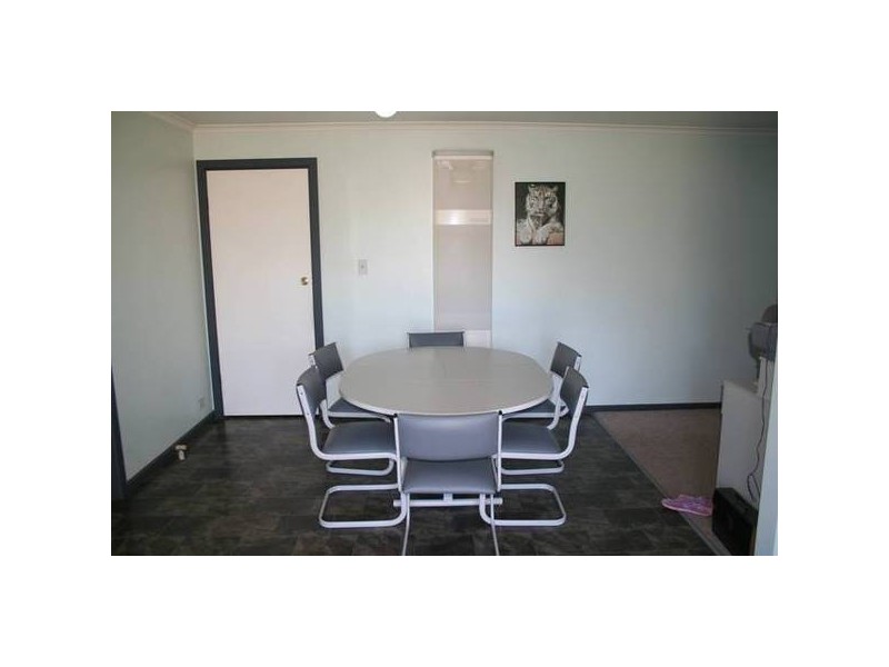 4 Cass Court, Woodcroft SA 5162