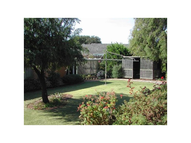 20 Aaron Avenue, Darlington SA 5047