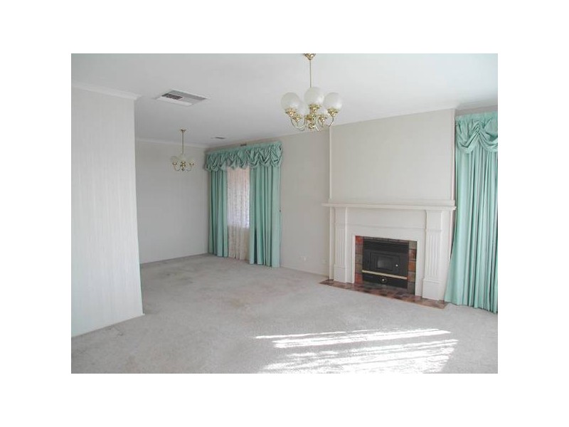 20 Aaron Avenue, Darlington SA 5047