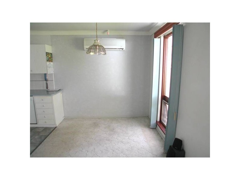 33 Regency Road, Happy Valley SA 5159