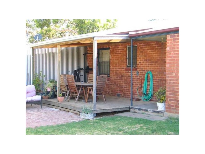 35 Kirra Avenue, Mitchell Park SA 5043