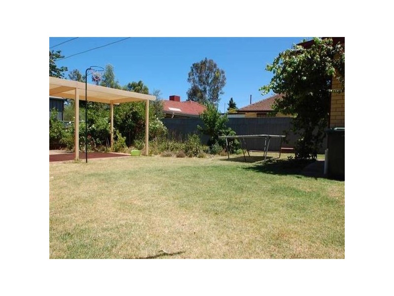 25 Maldon Avenue, Mitchell Park SA 5043