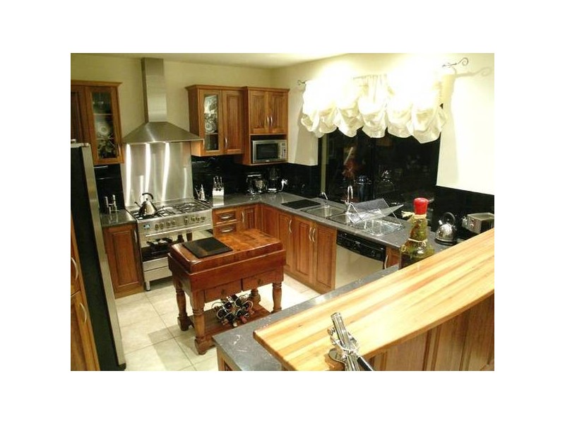 3 Stella Street, Darlington SA 5047