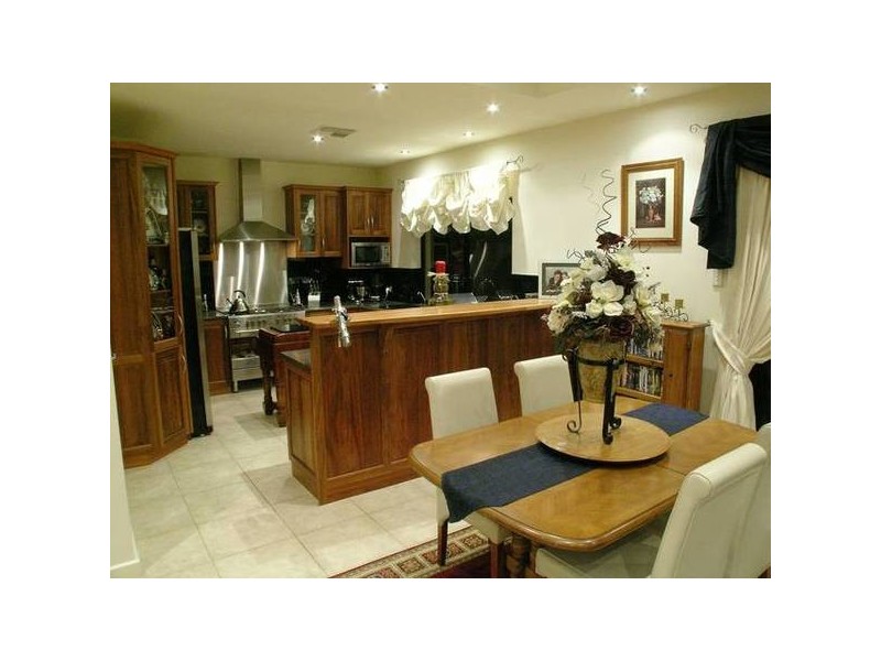 3 Stella Street, Darlington SA 5047