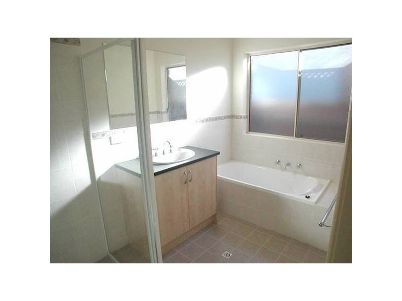 17A Scott Avenue, Clovelly Park SA 5042