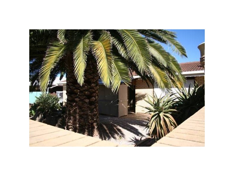 57 Trim Crescent, Old Noarlunga SA 5168