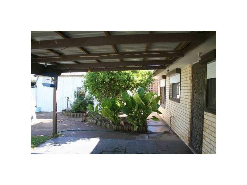 57 Trim Crescent, Old Noarlunga SA 5168