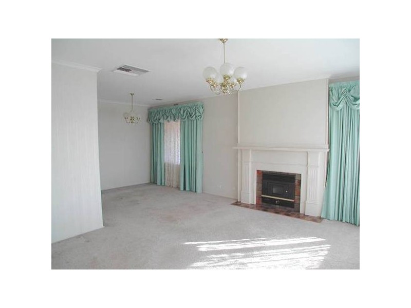 20 Aaron Avenue, Darlington SA 5047